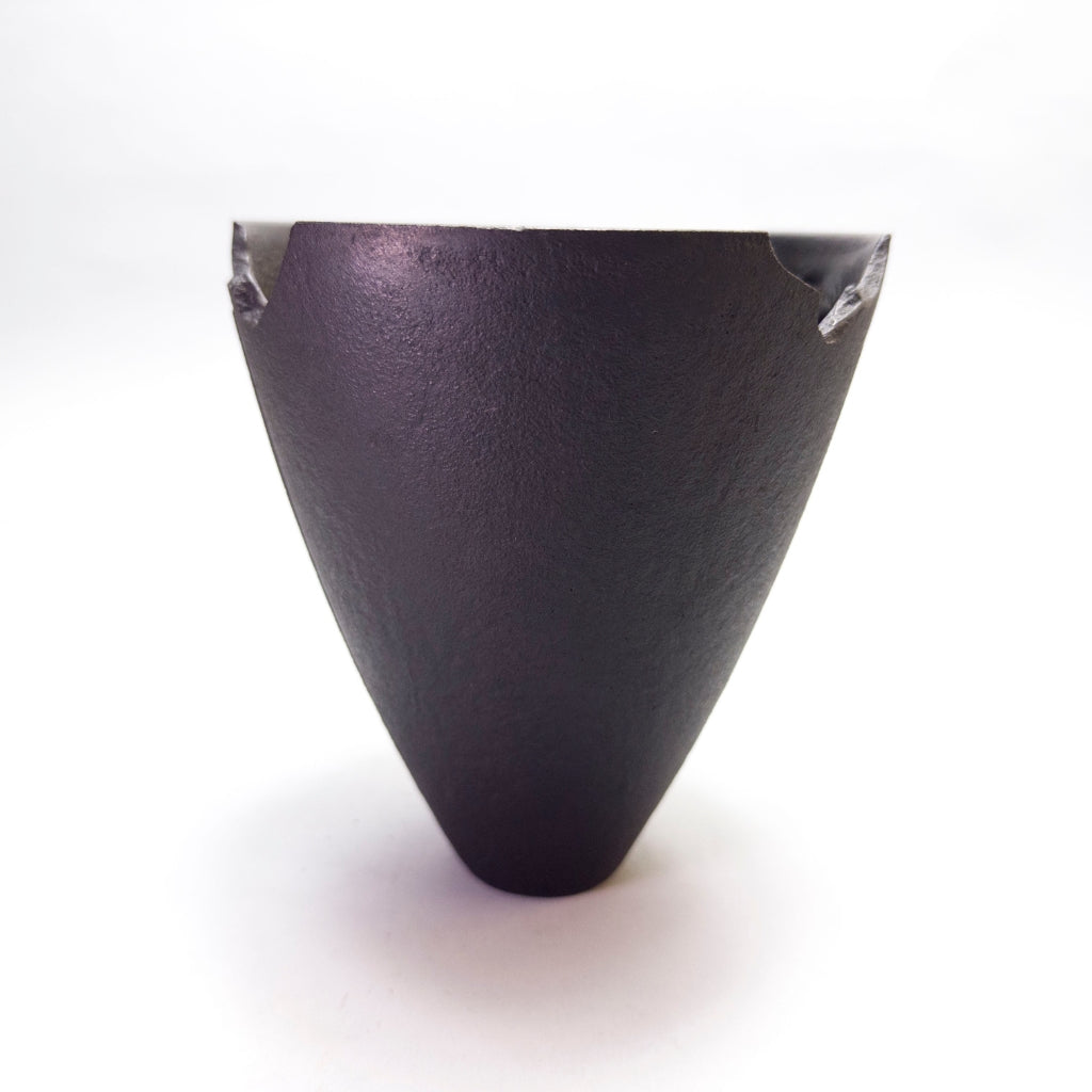 Bundle-Line Irregular Rim Vase