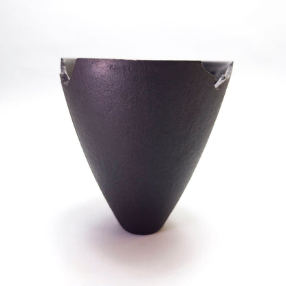 Bundle-Line Irregular Rim Vase