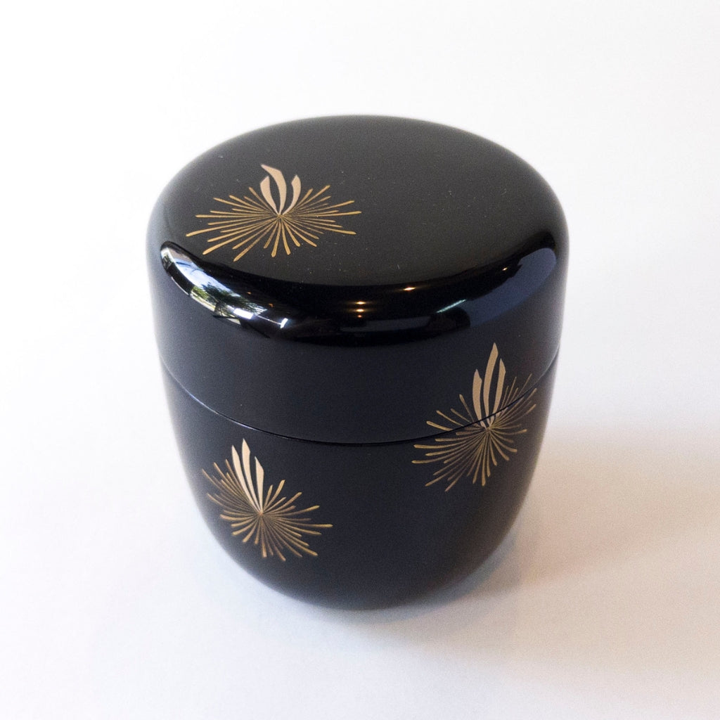 Tea Powder Container: Natsume Kin-Ichō, Tokusa, Hana-Matsu
